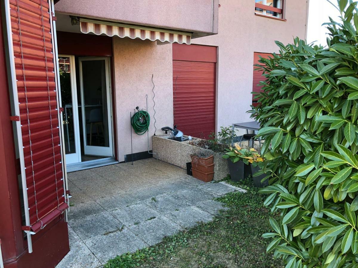 Large Studio Near Epfl And Lausanne City Center Ecublens  Εξωτερικό φωτογραφία